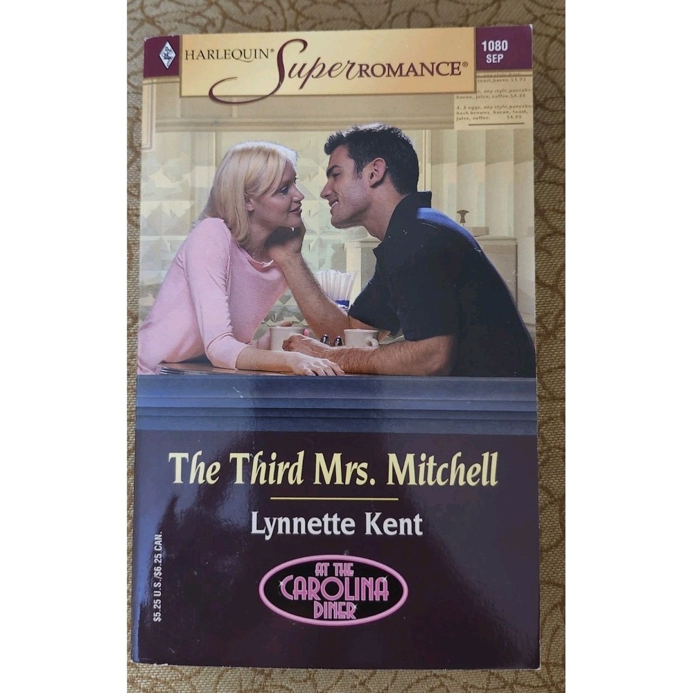 The Third Mrs Mitchell: At the Carolina Diner (Harlequin Superromance) - GOOD